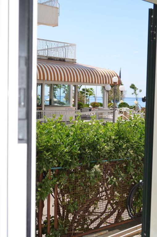 Casa Elena Appartement Maiori Buitenkant foto